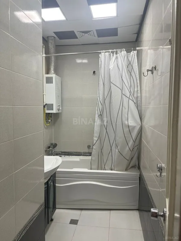 Kirayə verilir 2 otaqlı mənzil 65 m²