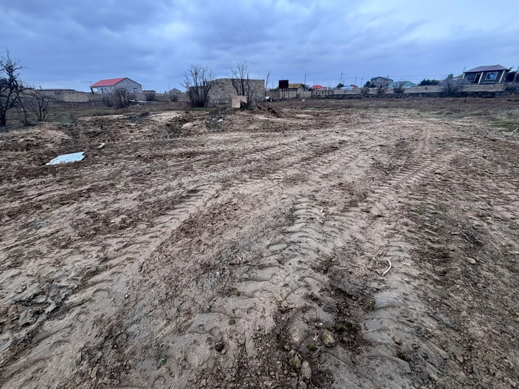 Satılır torpaq sahəsi 24 m²