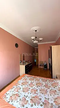 Satılır 4 otaqlı mənzil 140 m²