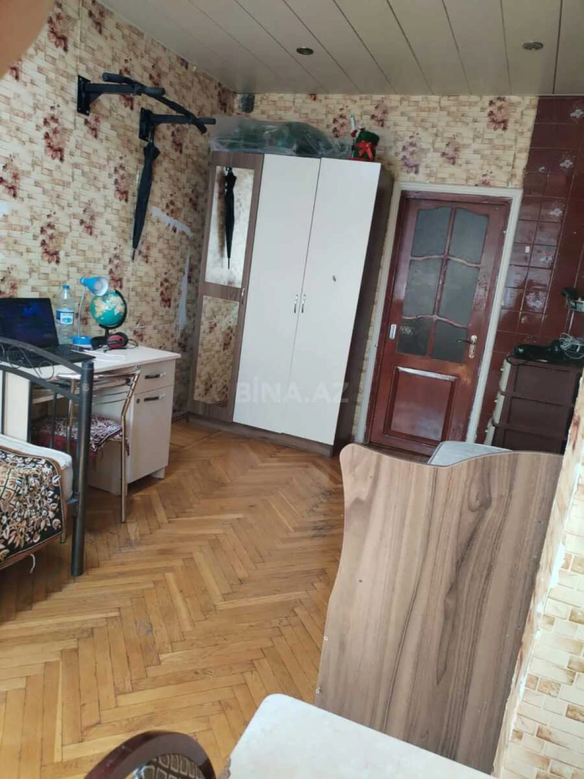 Satılır 4 otaqlı mənzil 100 m²