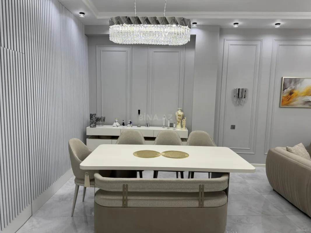 Satılır 2 otaqlı mənzil 90 m²