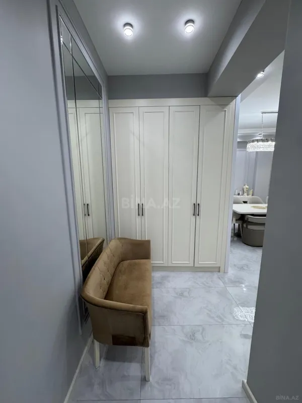 Satılır 2 otaqlı mənzil 90 m²