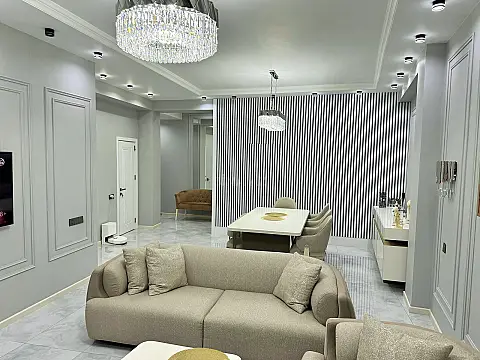 Satılır 2 otaqlı mənzil 90 m²