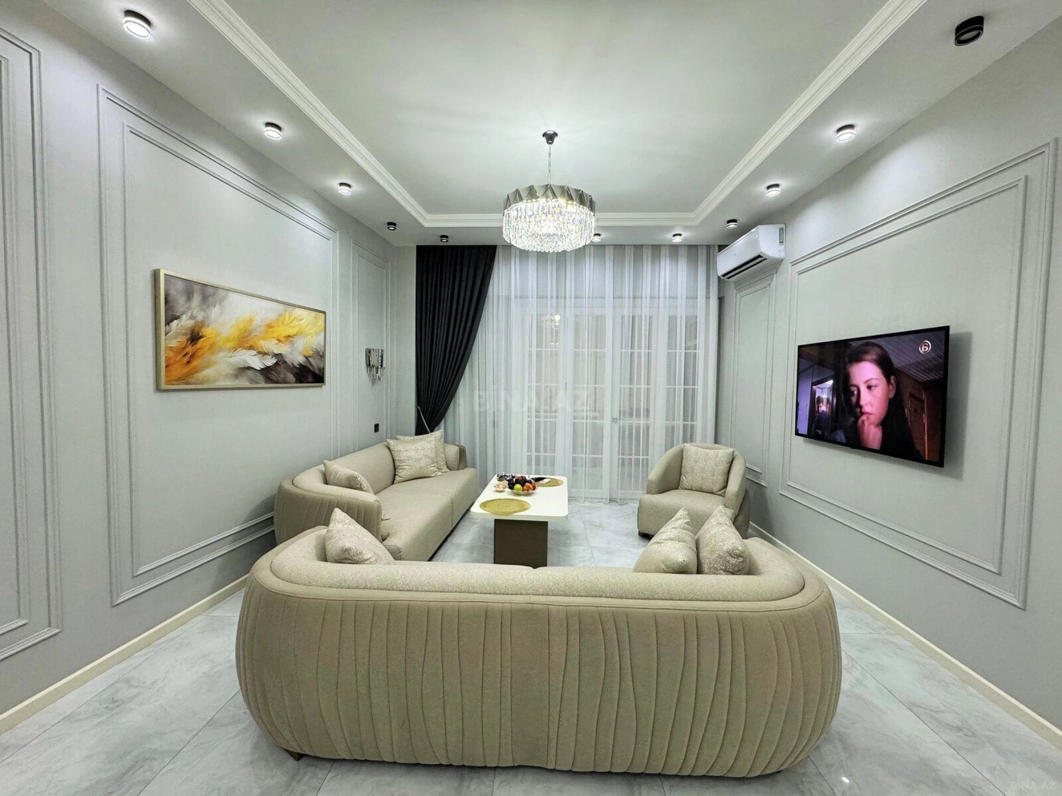 Satılır 2 otaqlı mənzil 90 m²