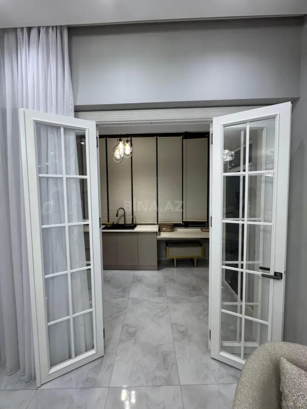 Satılır 2 otaqlı mənzil 90 m²