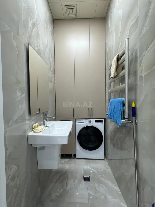 Satılır 2 otaqlı mənzil 90 m²