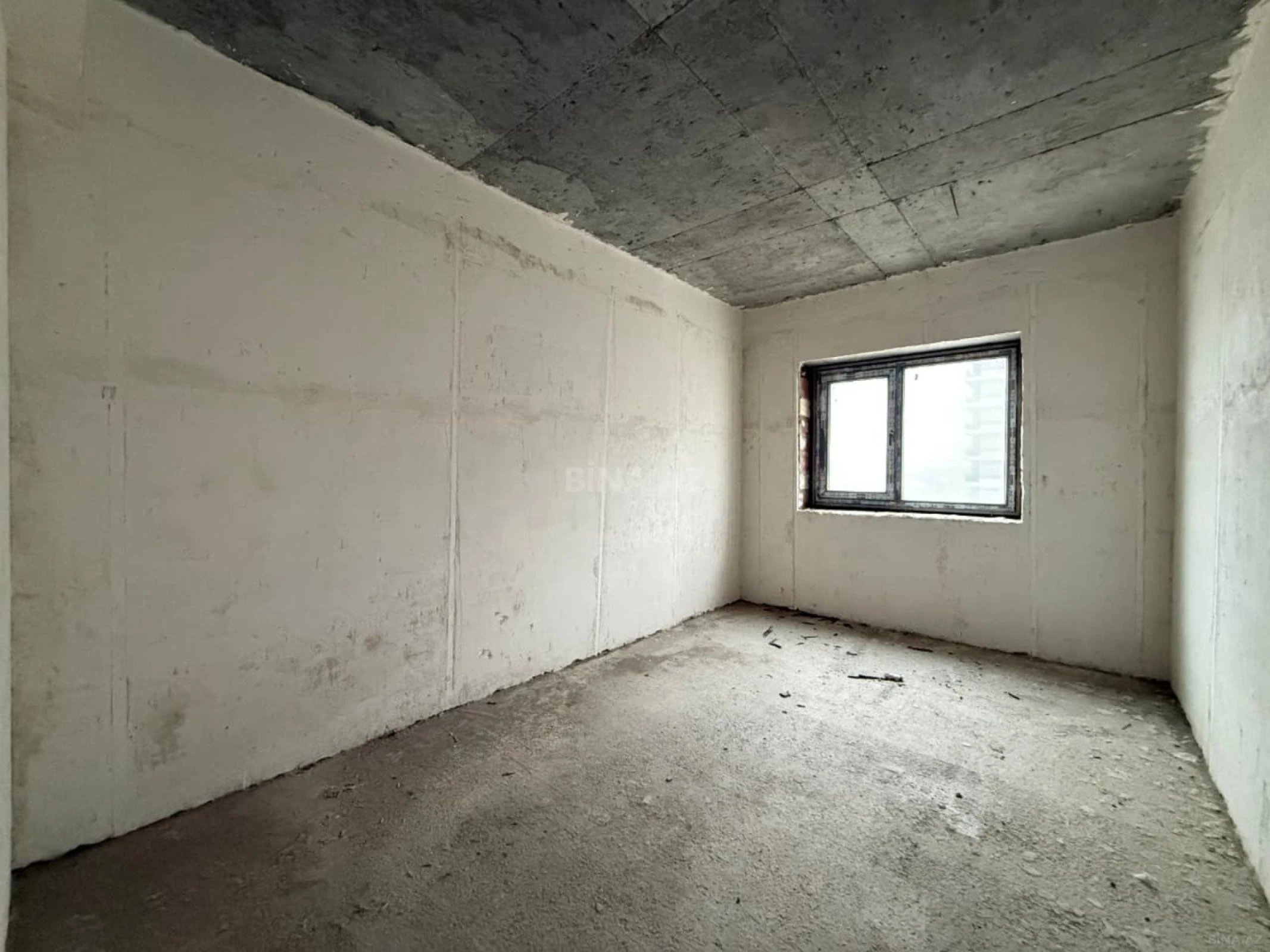 Satılır 3 otaqlı mənzil 163 m²