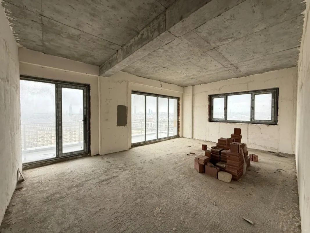 Satılır 3 otaqlı mənzil 163 m²