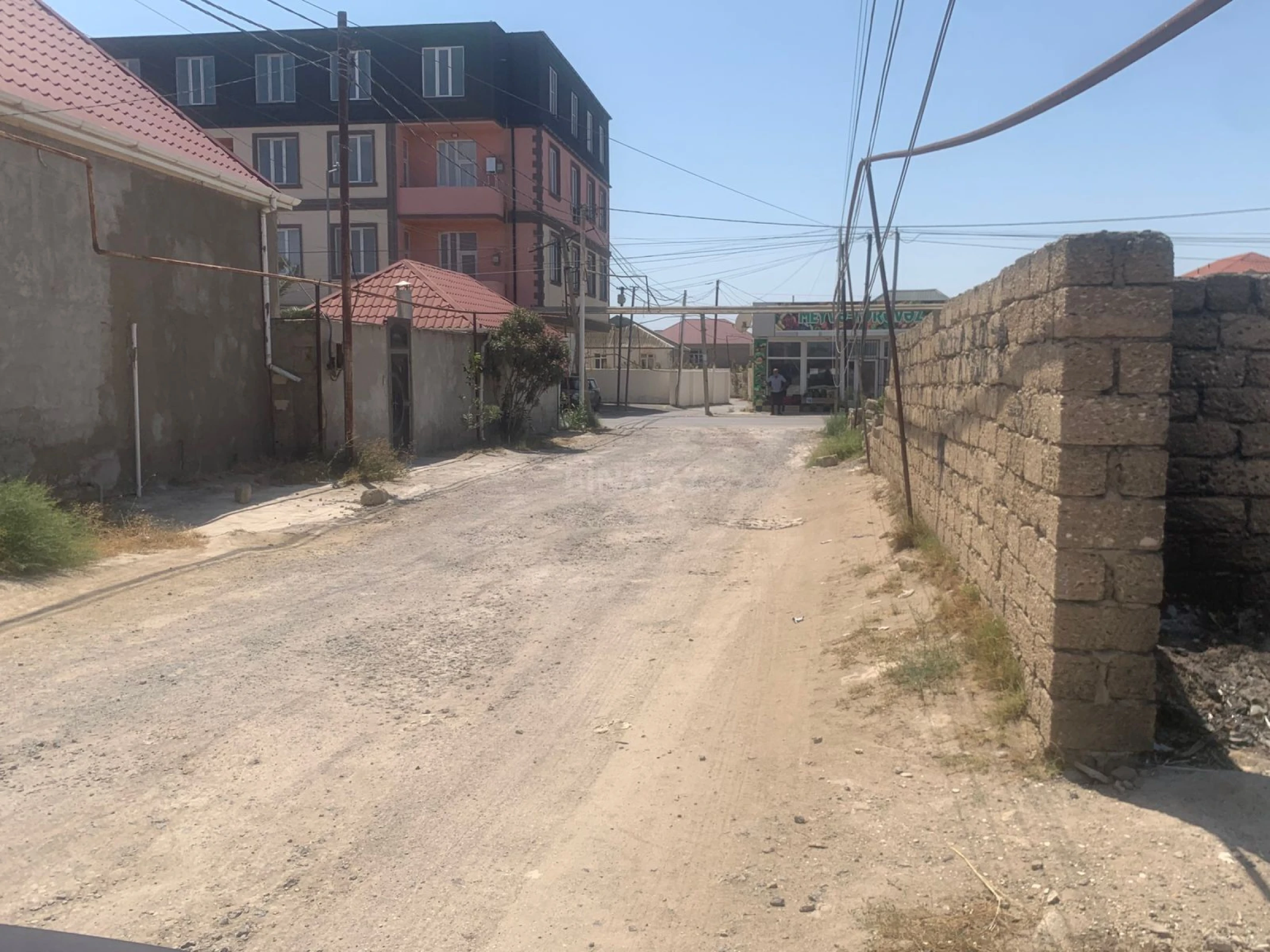 Satılır torpaq sahəsi 10 m²