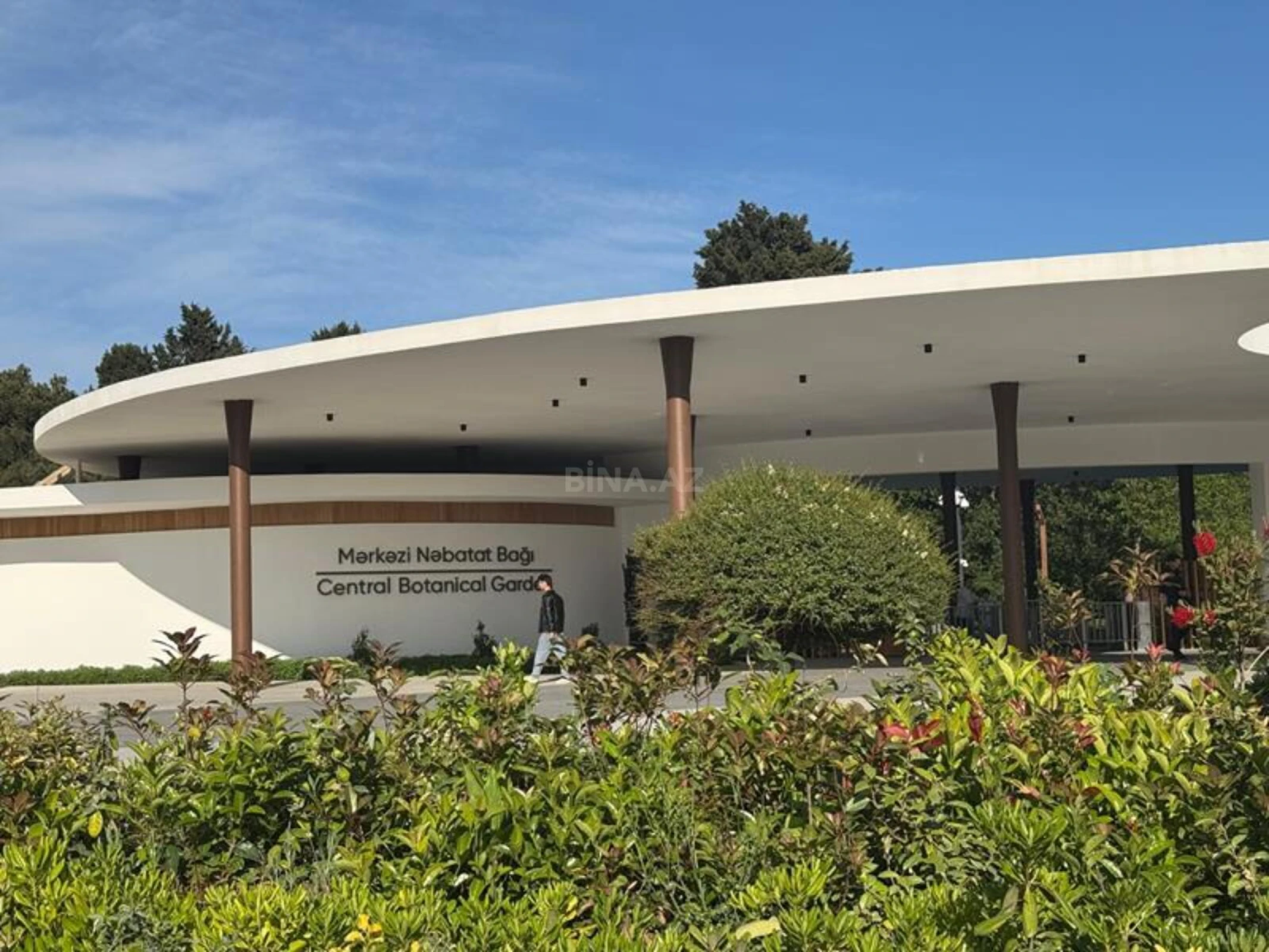 Satılır 4 otaqlı mənzil 156.3 m²