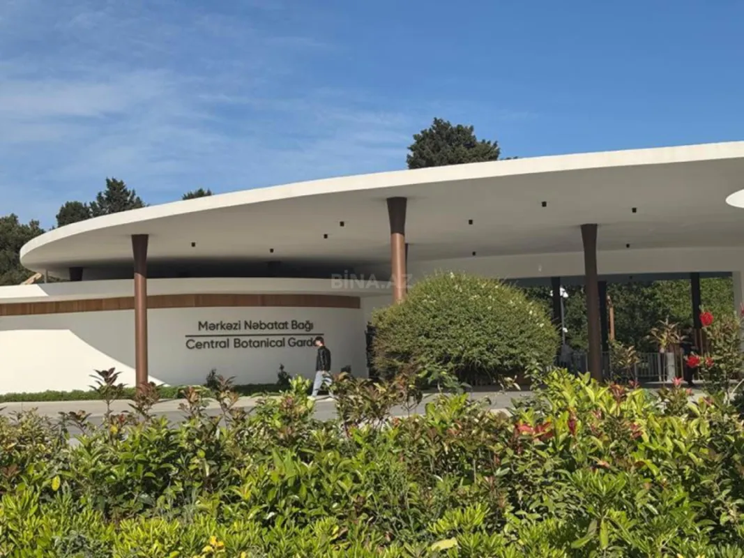 Satılır 4 otaqlı mənzil 156.3 m²