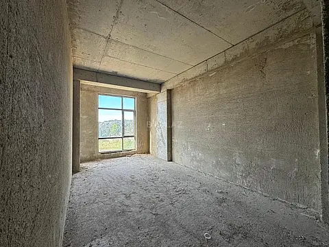 Satılır 4 otaqlı mənzil 156.3 m²