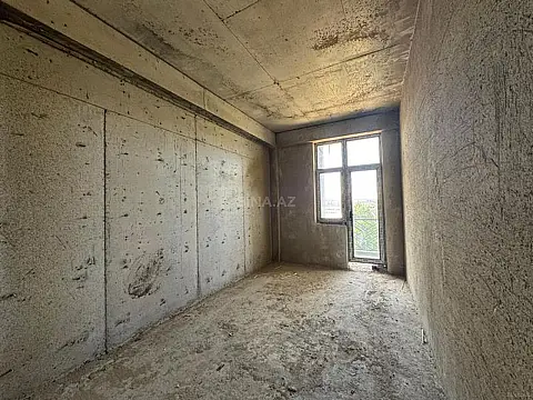 Satılır 4 otaqlı mənzil 156.3 m²