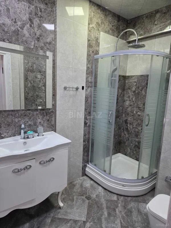 Kirayə verilir 3 otaqlı mənzil 115 m²