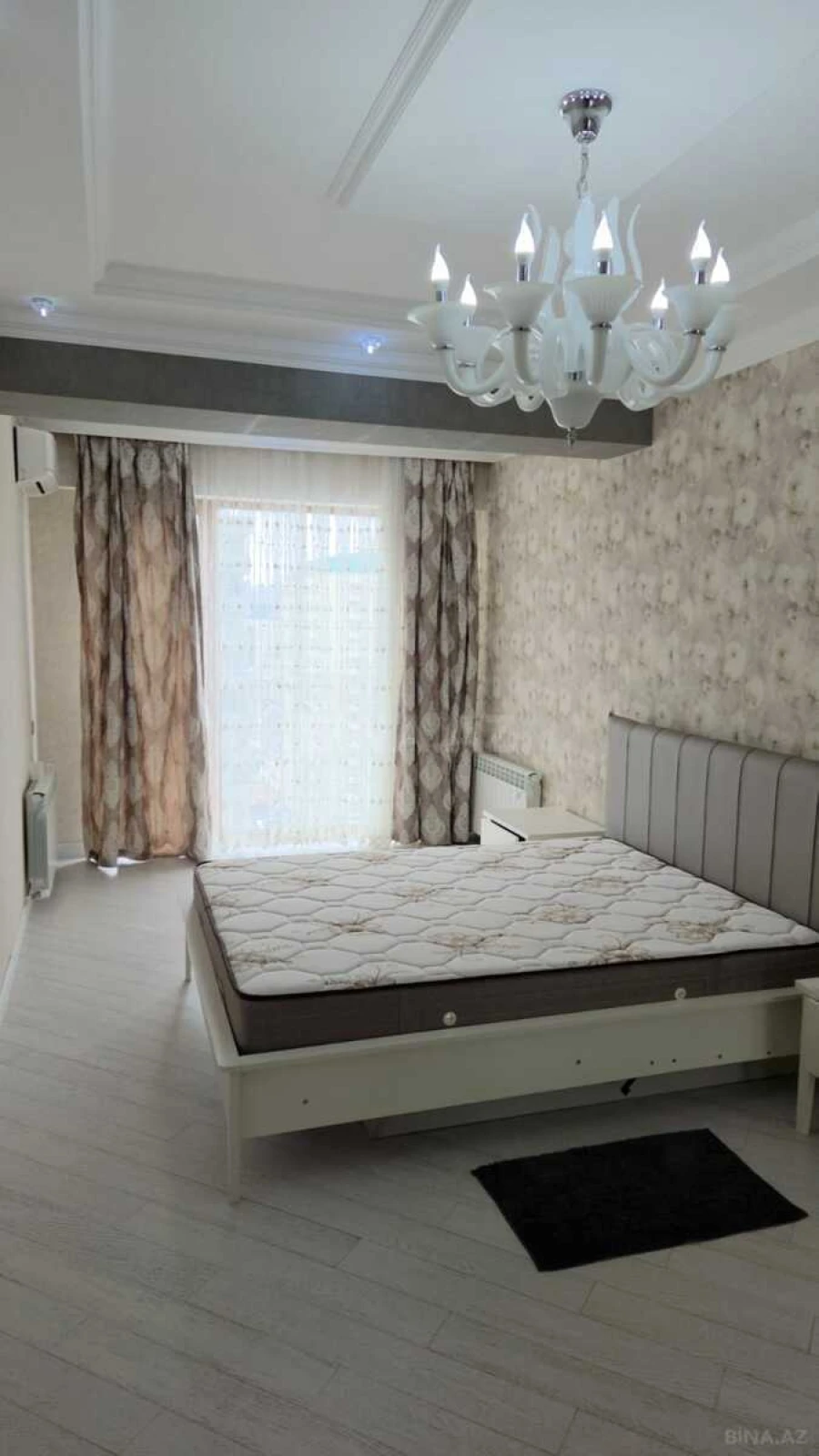 Kirayə verilir 3 otaqlı mənzil 115 m²