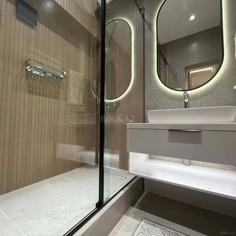 Kirayə verilir 2 otaqlı mənzil 85 m²