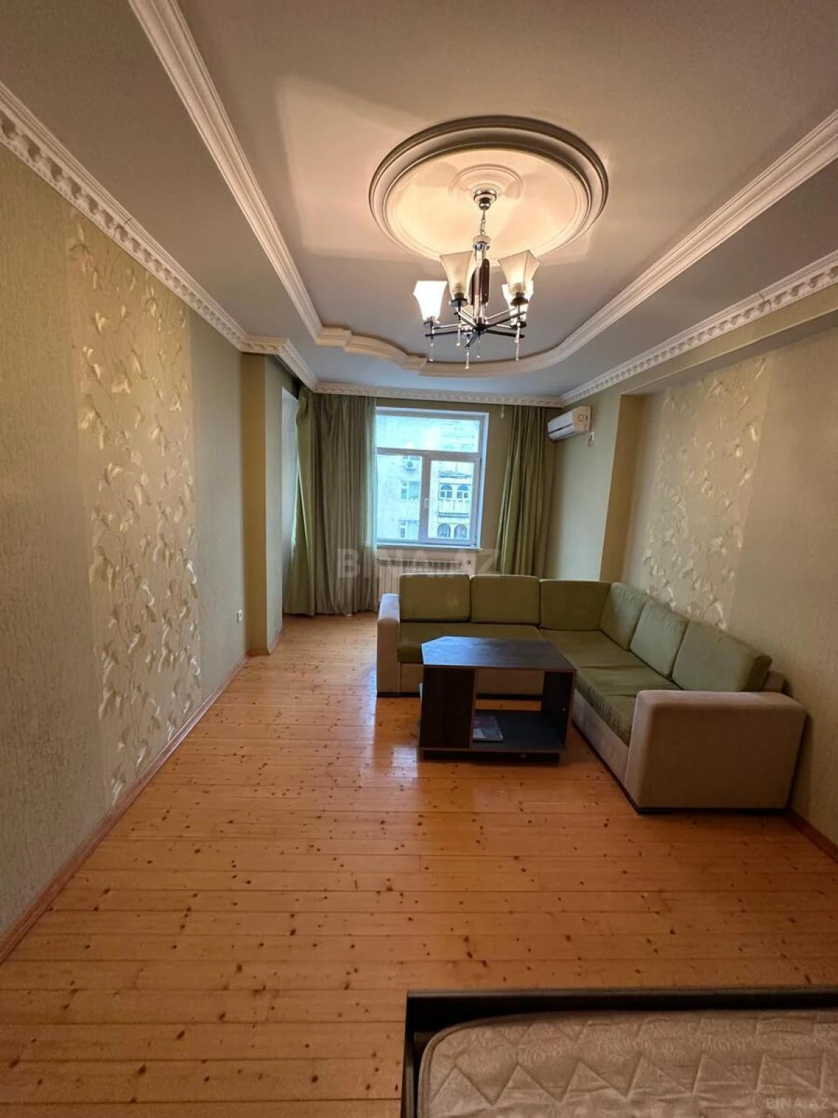 Kirayə verilir 2 otaqlı mənzil 60 m²
