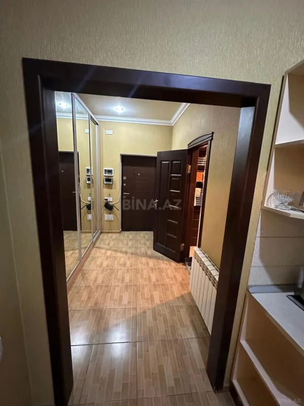 Kirayə verilir 2 otaqlı mənzil 60 m²