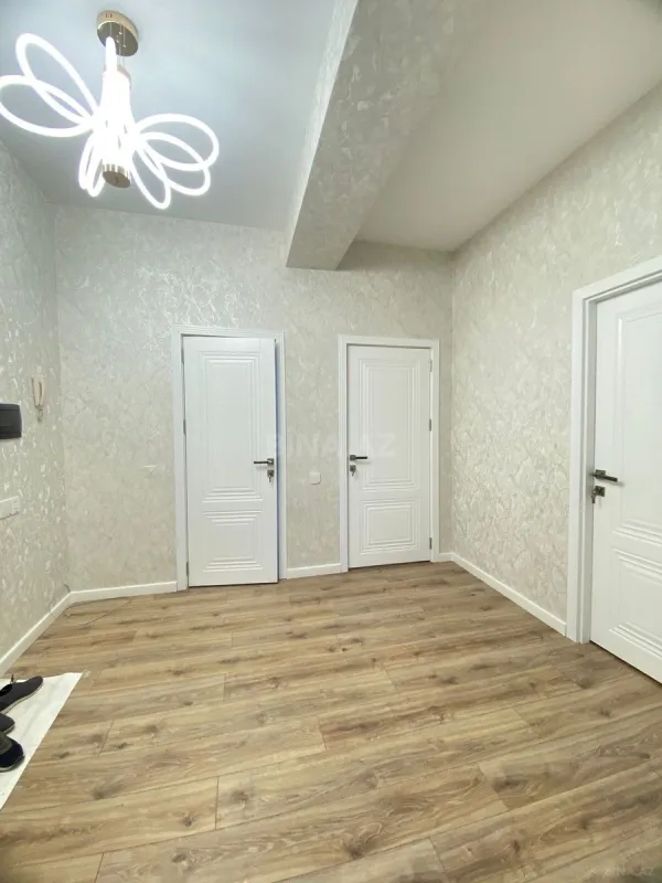 Satılır 3 otaqlı mənzil 88 m²