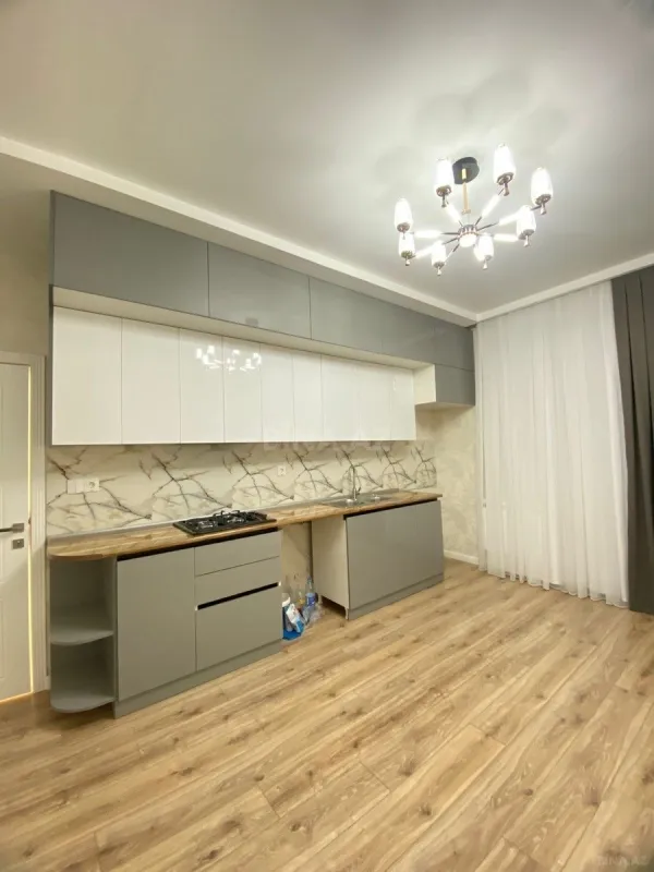 Satılır 3 otaqlı mənzil 88 m²