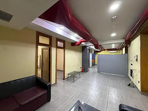 Kirayə verilir obyekt 100 m²