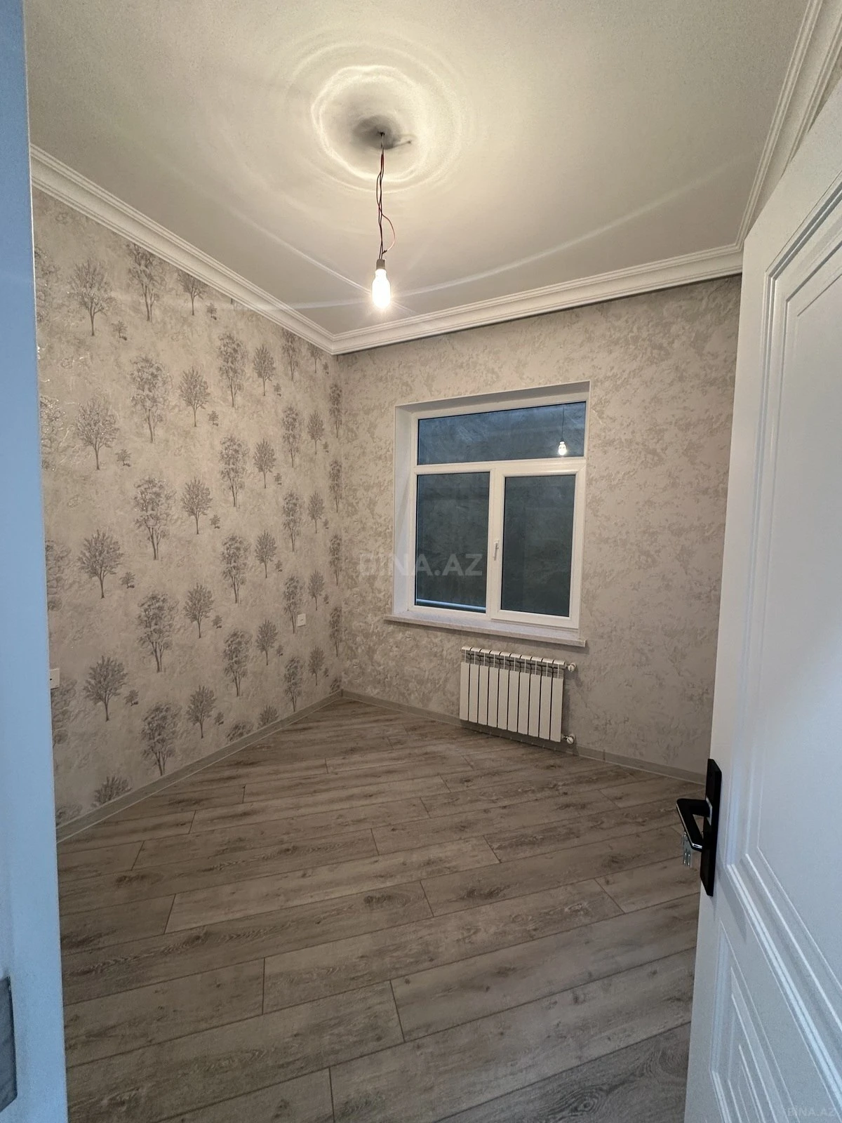 Satılır 5 otaqlı həyət evi 210 m²