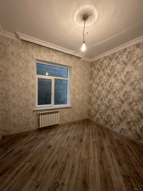 Satılır 5 otaqlı həyət evi 210 m²