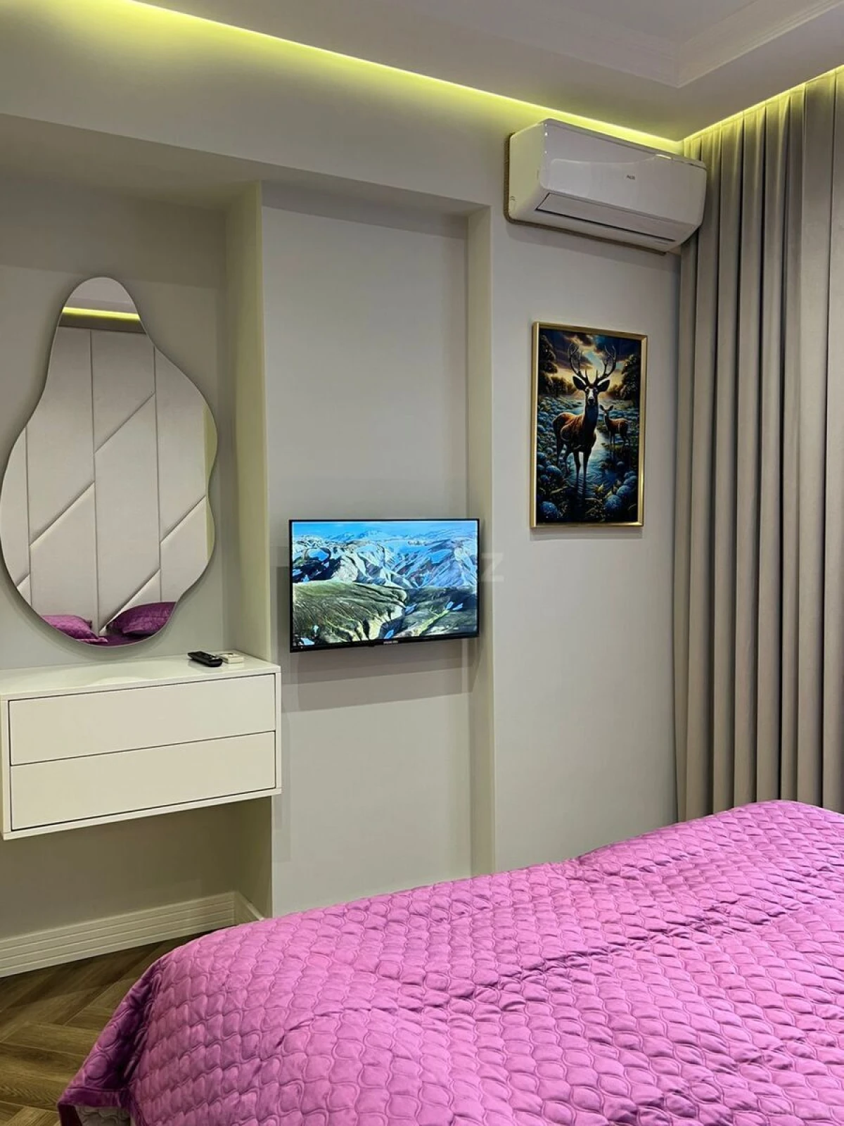 Satılır 2 otaqlı mənzil 67 m²