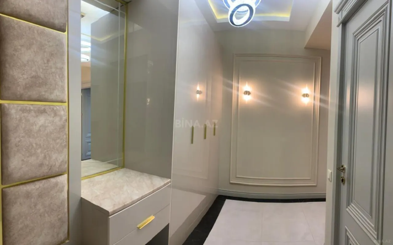 Kirayə verilir 2 otaqlı mənzil 96 m²