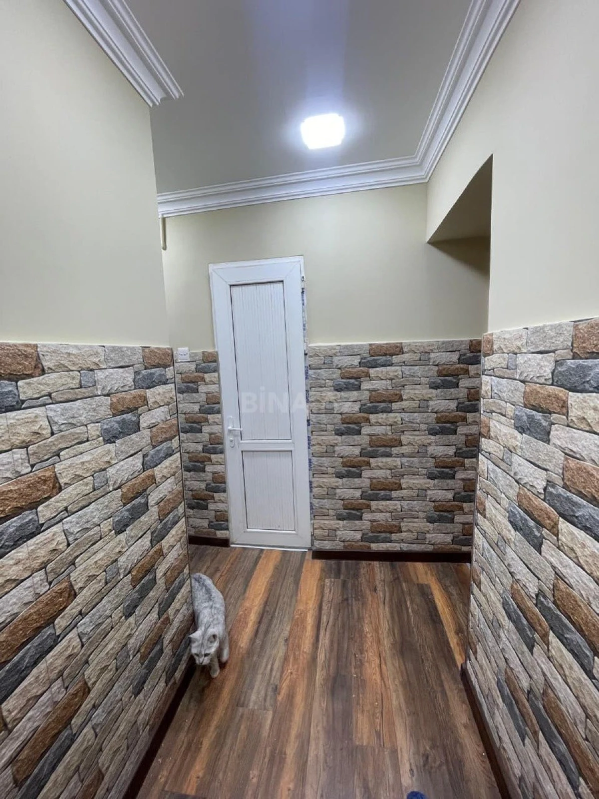 Satılır 2 otaqlı mənzil 60 m²