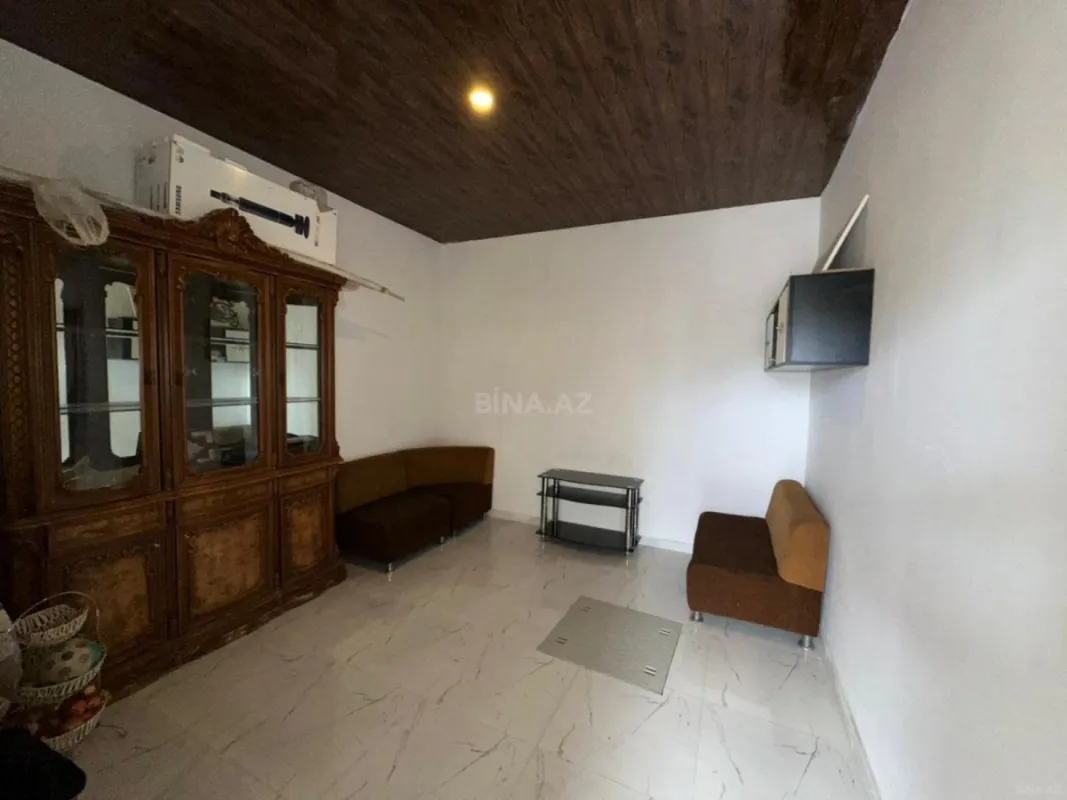 Satılır 6 otaqlı həyət evi 435 m²