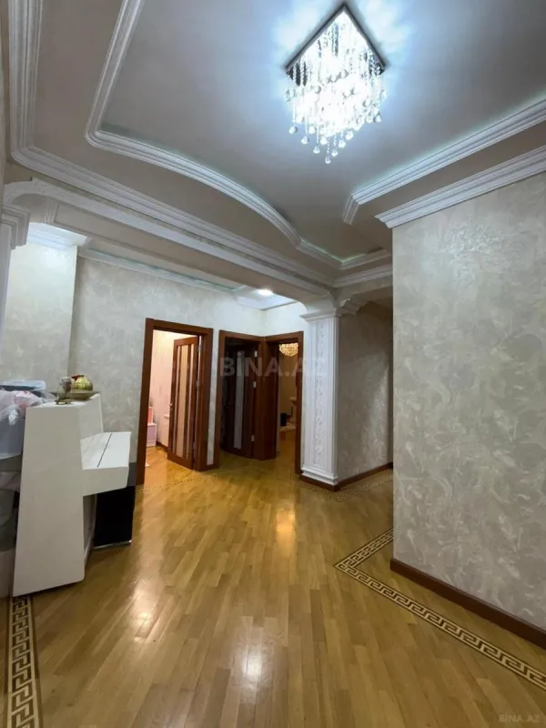 Satılır 3 otaqlı mənzil 100 m²
