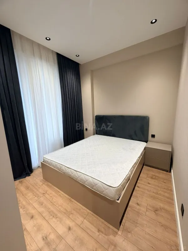 Kirayə verilir 2 otaqlı mənzil 75 m²