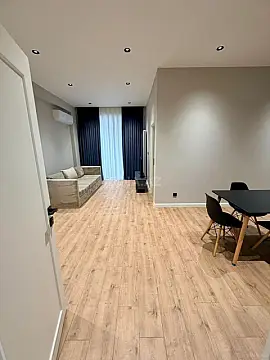 Kirayə verilir 2 otaqlı mənzil 75 m² — Bakı 2 otaq 75.00 m²