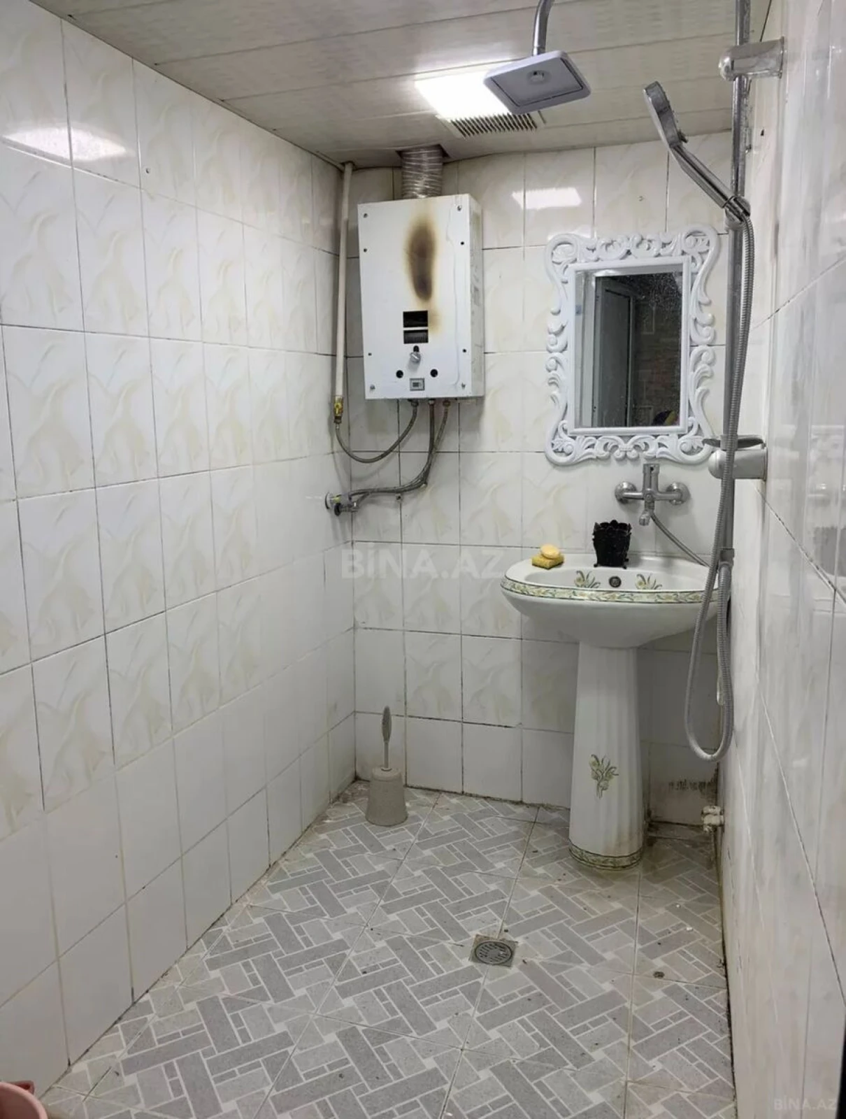 Satılır 3 otaqlı mənzil 82 m²