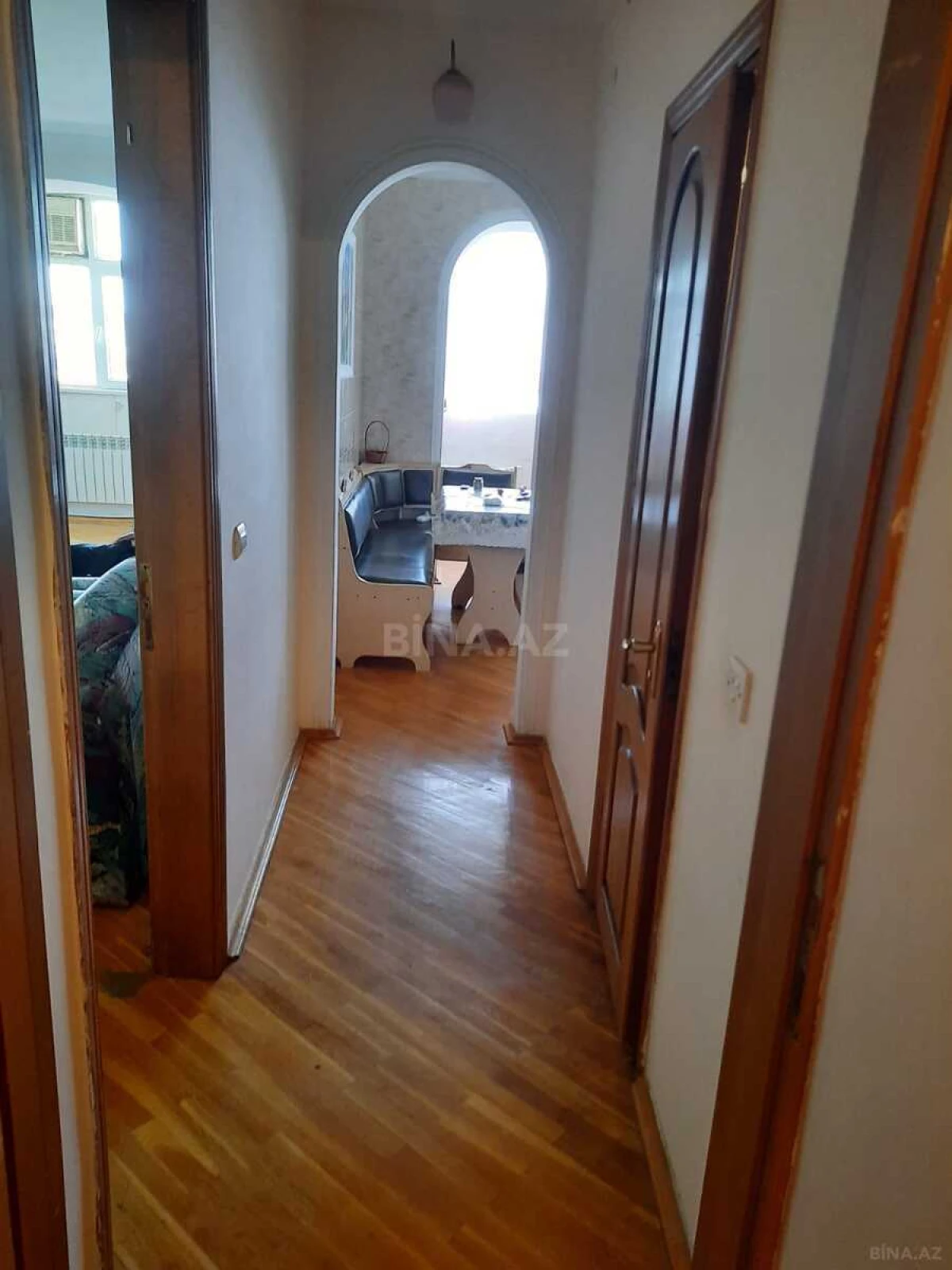 Kirayə verilir 2 otaqlı mənzil 70 m²