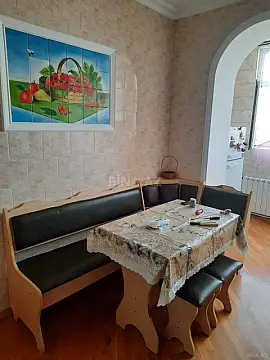 Kirayə verilir 2 otaqlı mənzil 70 m²