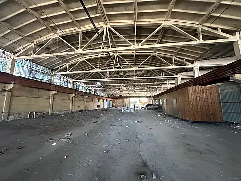 Kirayə verilir obyekt 1500 m²