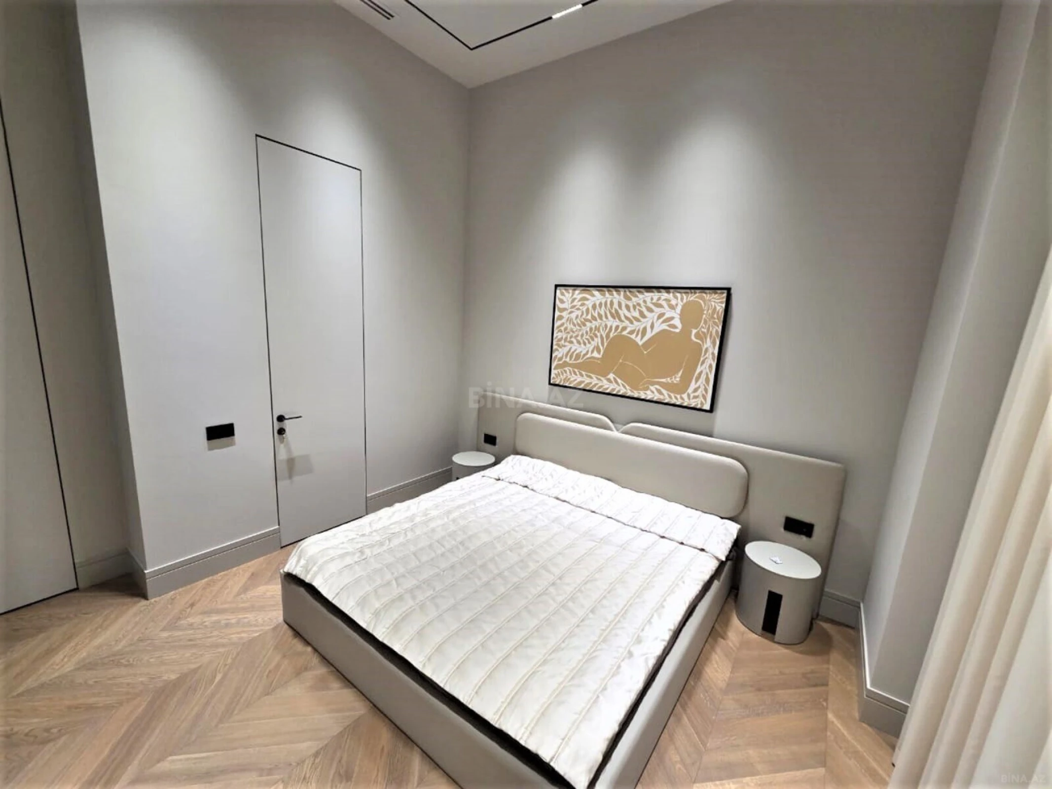 Kirayə verilir 3 otaqlı mənzil 110 m²