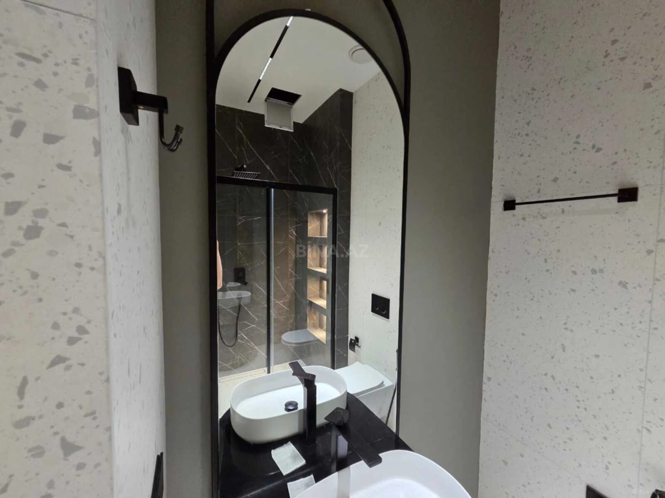 Kirayə verilir 3 otaqlı mənzil 110 m²