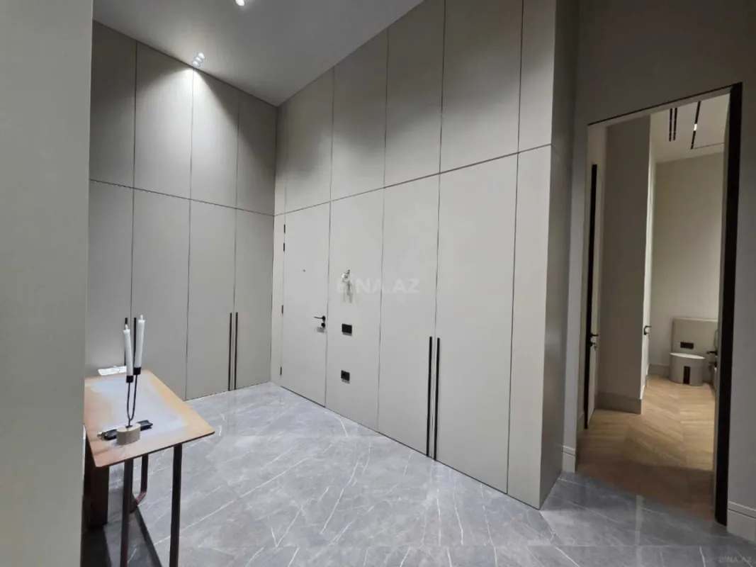 Kirayə verilir 3 otaqlı mənzil 110 m²