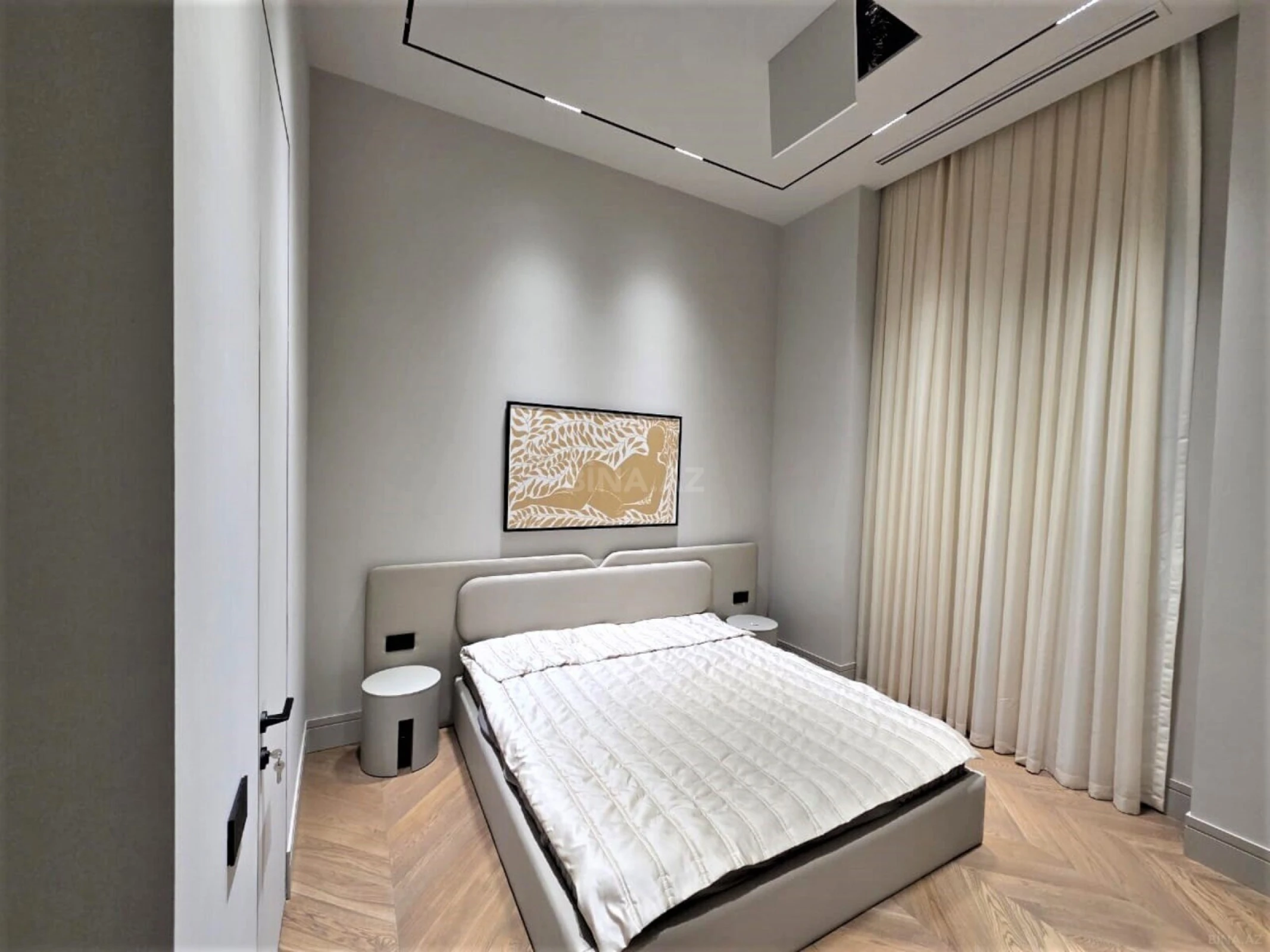 Kirayə verilir 3 otaqlı mənzil 110 m²