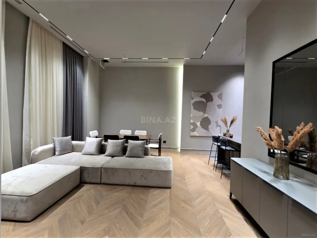 Kirayə verilir 3 otaqlı mənzil 110 m²