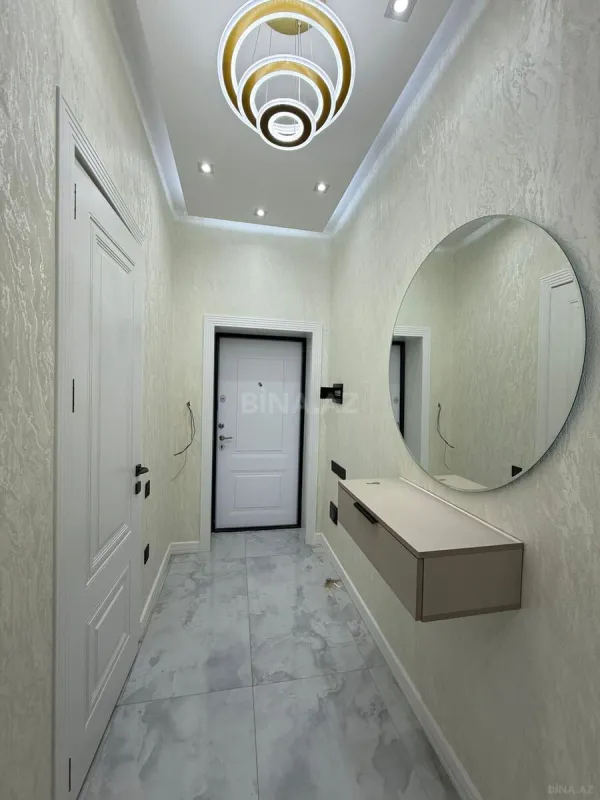 Kirayə verilir 2 otaqlı mənzil 68 m²