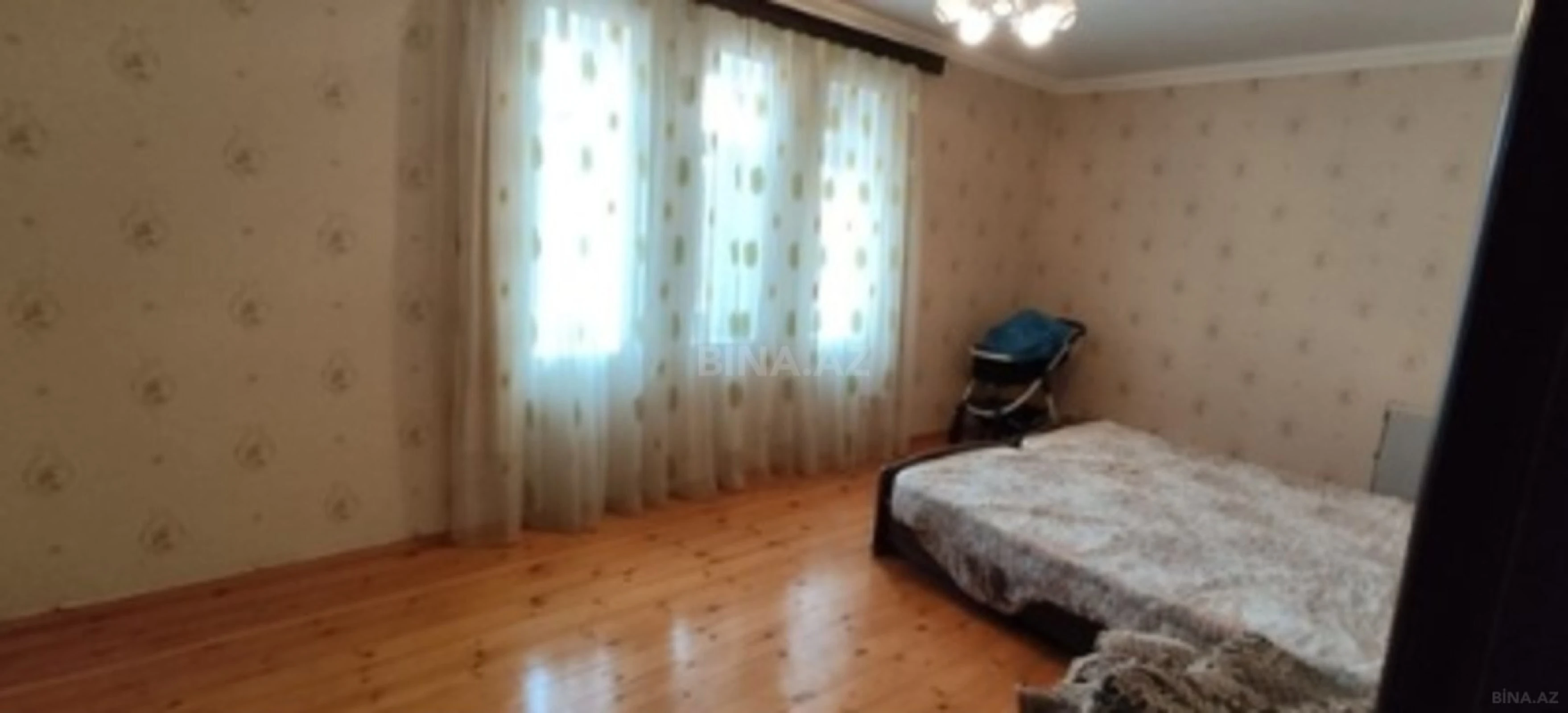 Satılır 3 otaqlı həyət evi 100 m²