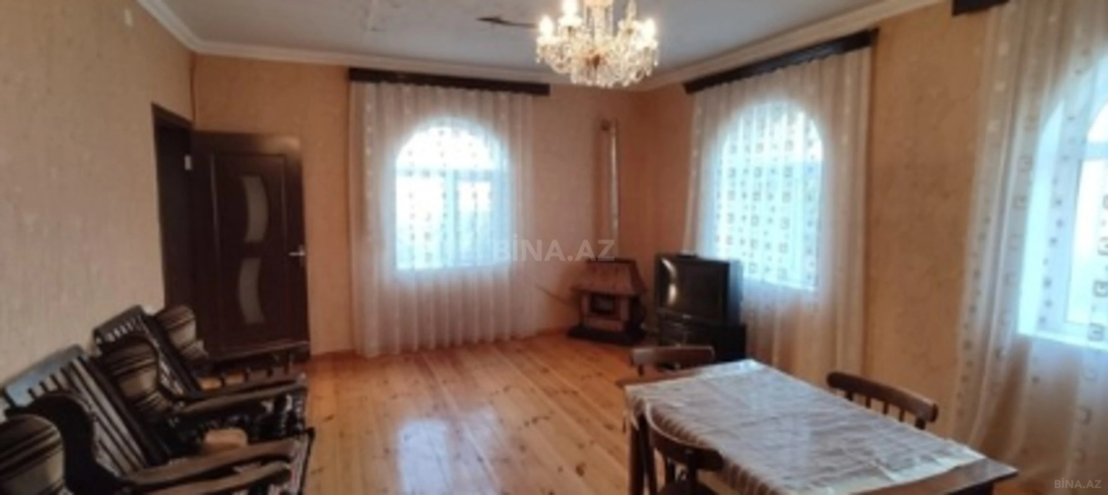 Satılır 3 otaqlı həyət evi 100 m²