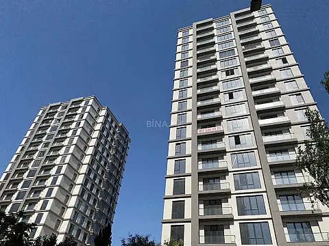 Satılır 4 otaqlı mənzil 209 m²