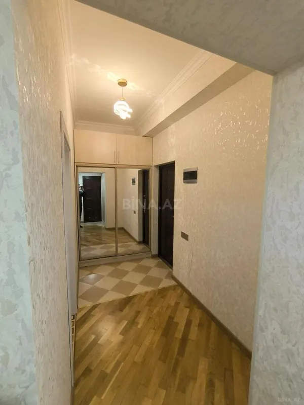 Satılır 2 otaqlı mənzil 55 m²