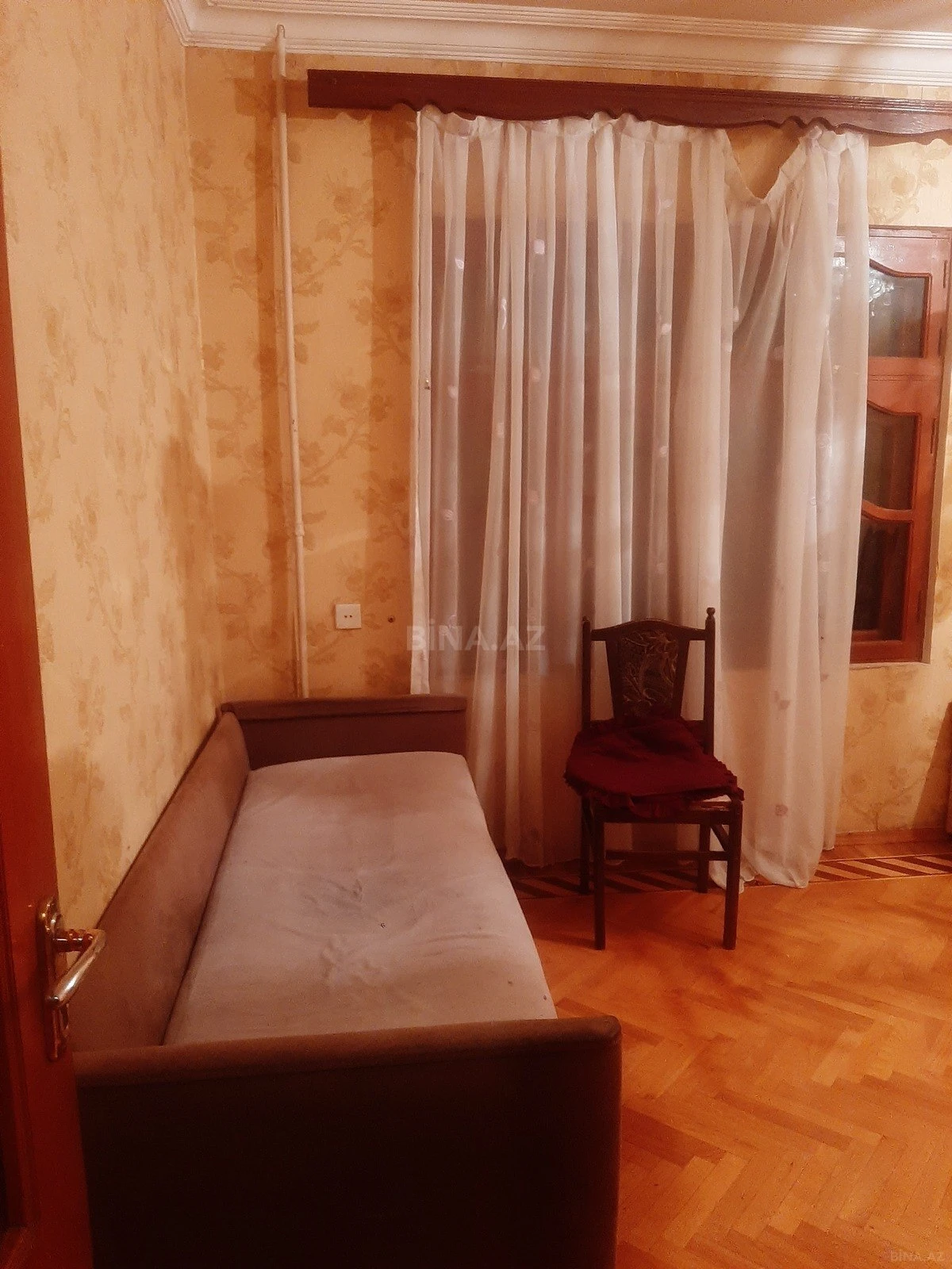 Kirayə verilir 2 otaqlı mənzil 70 m²