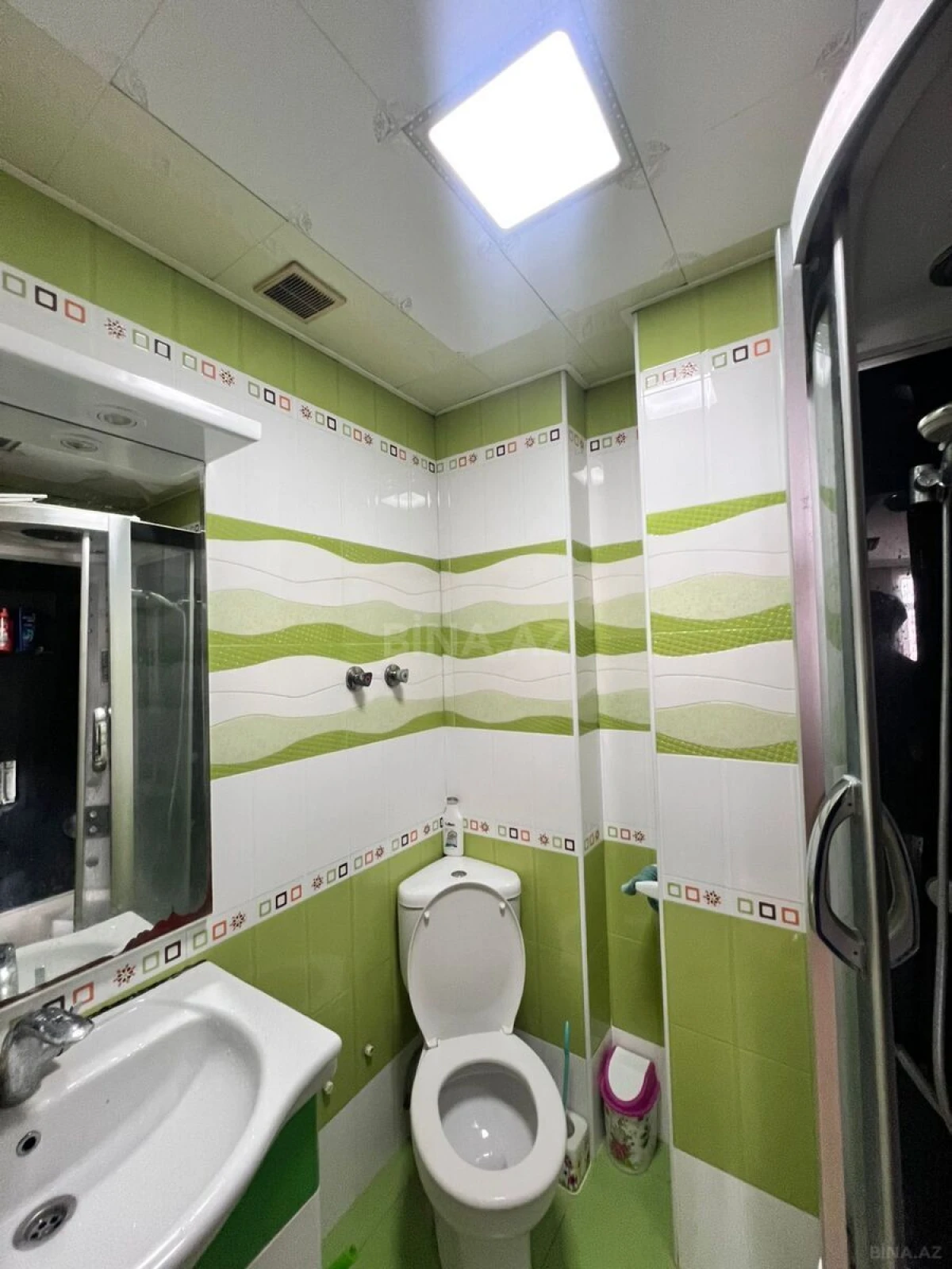 Satılır 2 otaqlı mənzil 86 m²